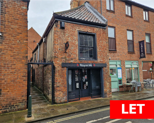 NOW LET - 11 Ladygate image